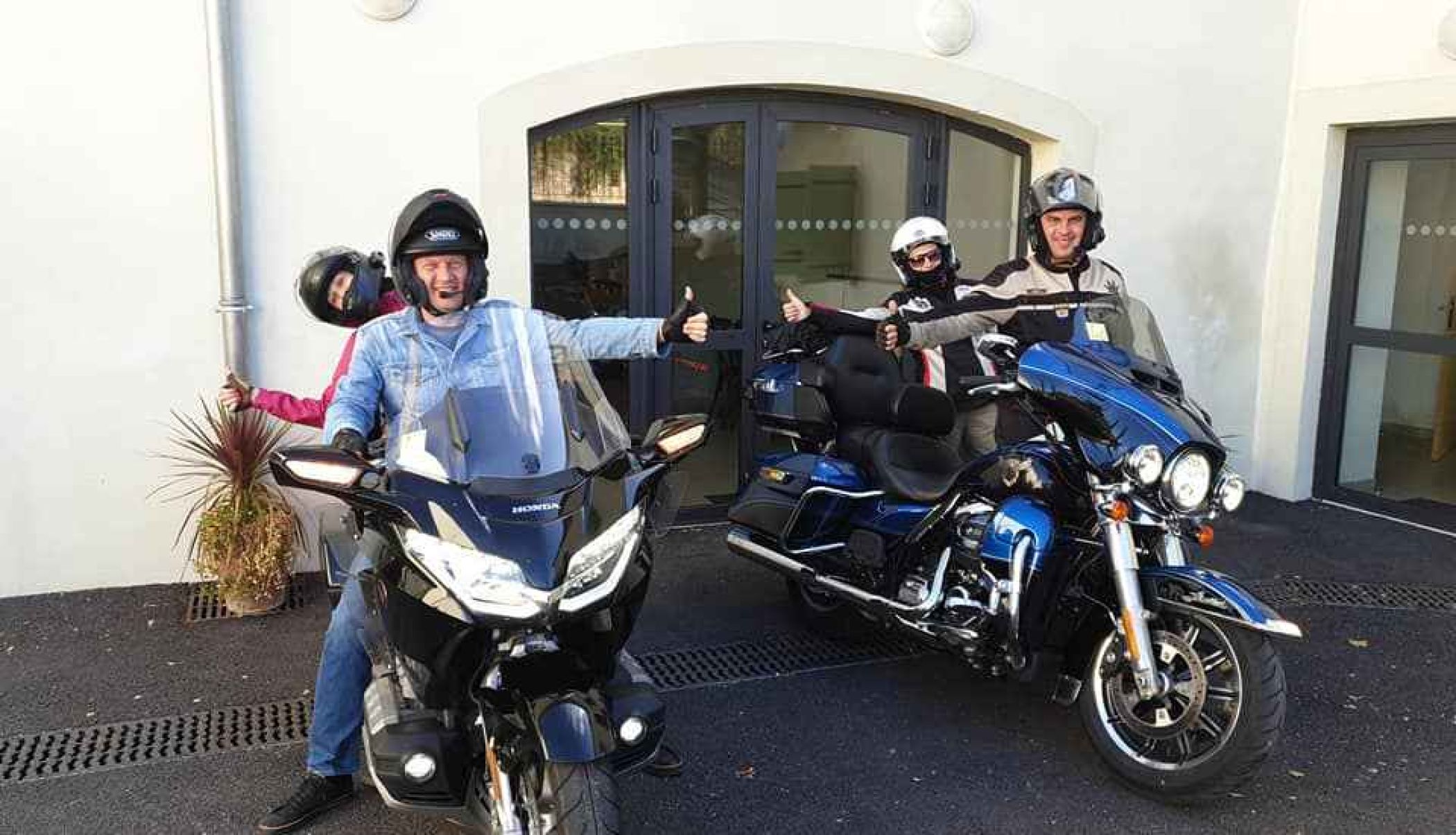 les-russes-en-moto.jpg -