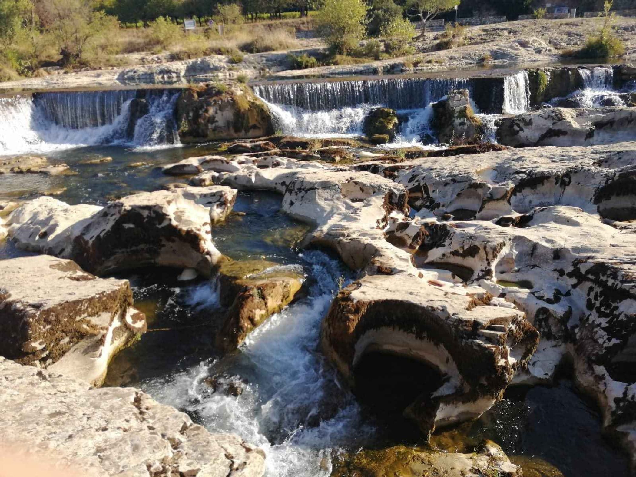 cascades-du-sautadet-1-.jpg -