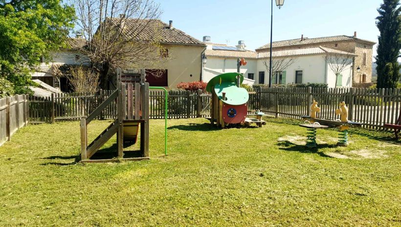 aire-de-jeux-3-.jpg -